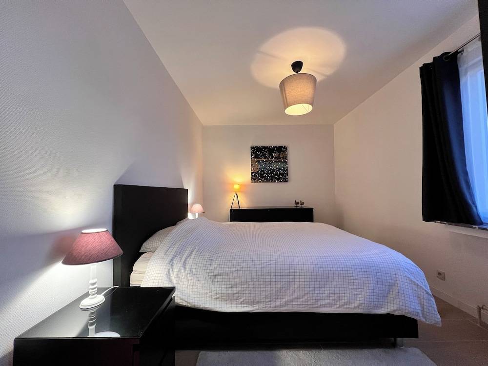 Elegant 2pcs Proche bruxelles 1
