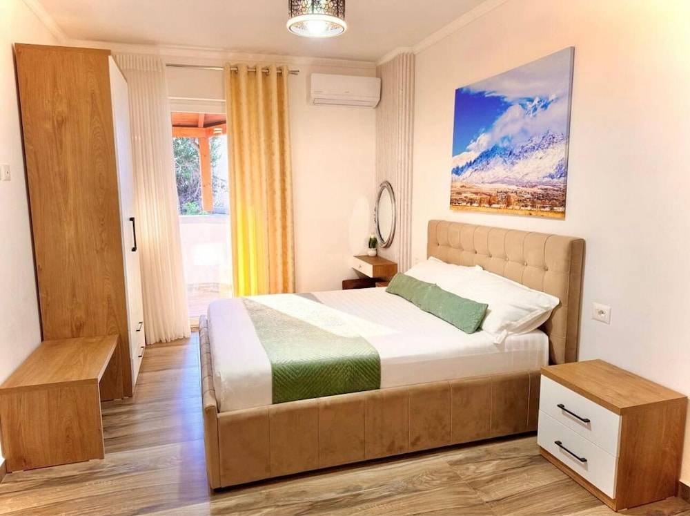 Elite Apartments 1