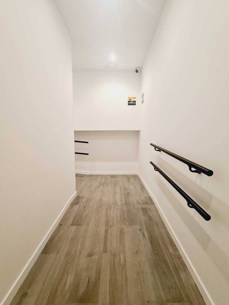 Bilbao ROOMS & KITCHEN Irala 2