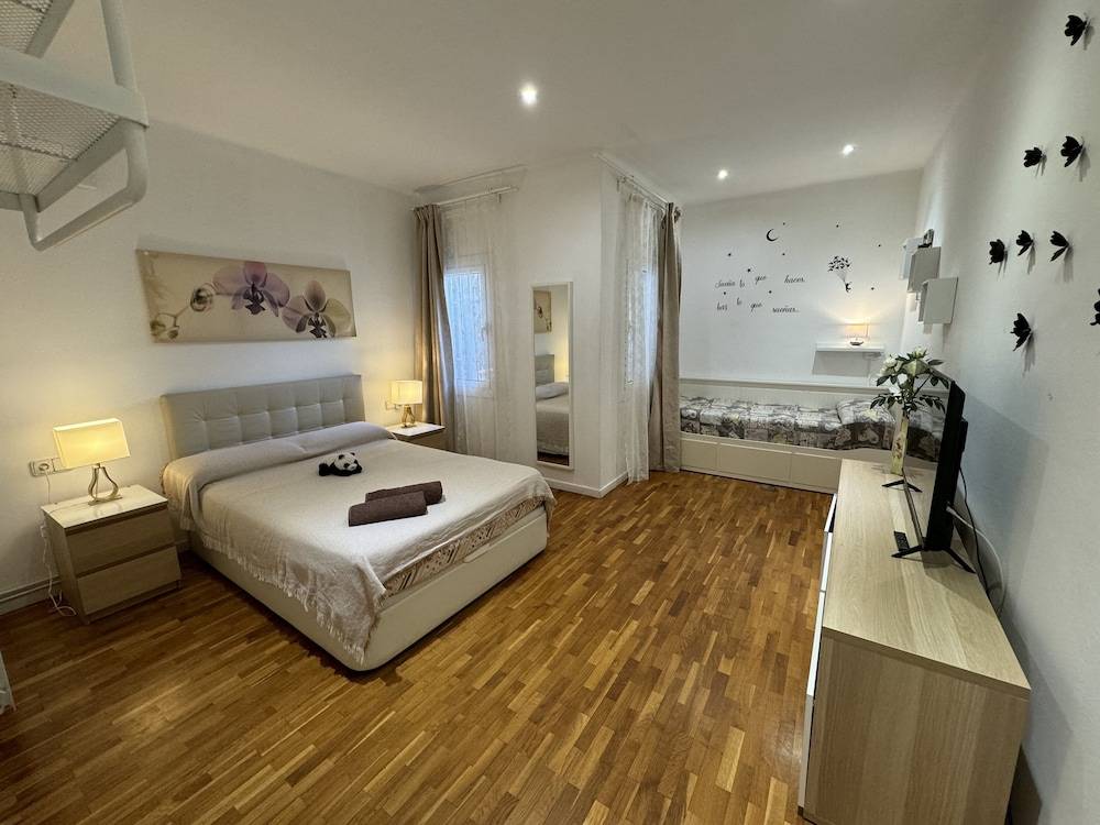 Rooms Nuevo Arago 1