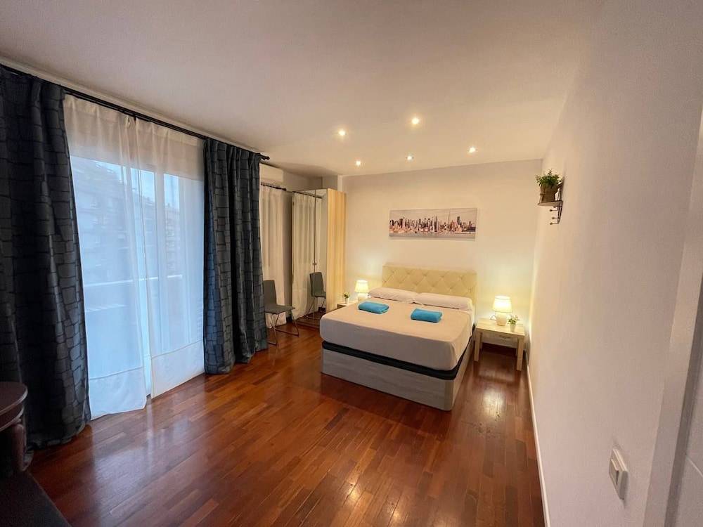 Rooms Nuevo Paris 1