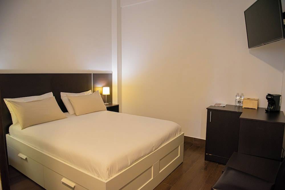Artemide Fiore Club Suite & Spa 2