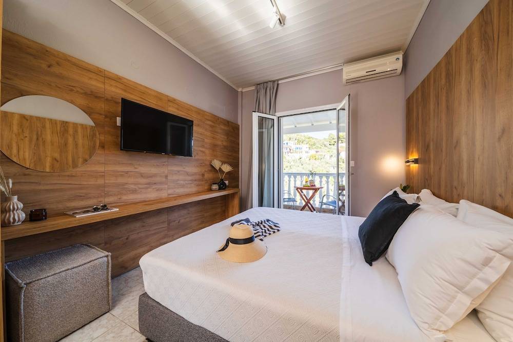 Skiathos Avaton Garden 2