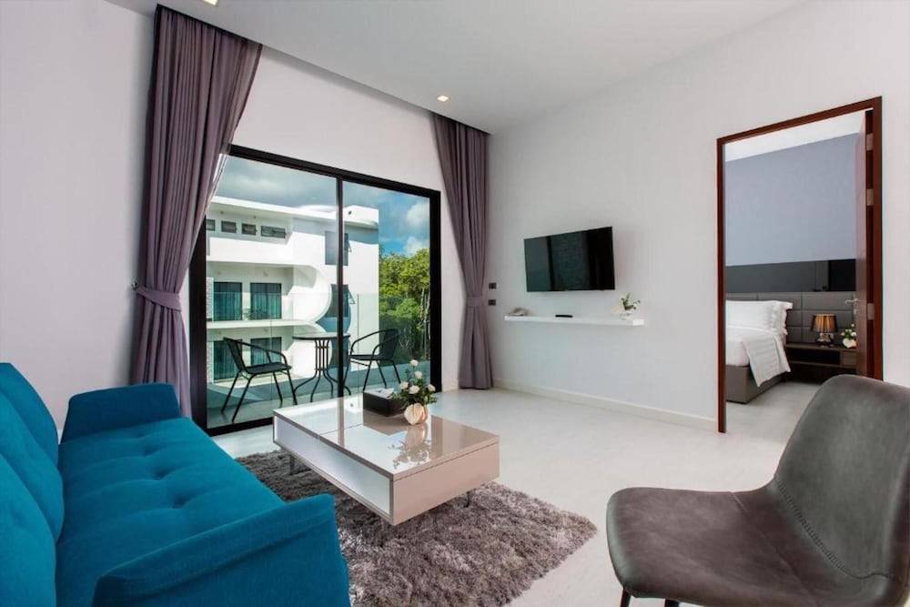 Nai Harn Suite near Beach UTN D502 1