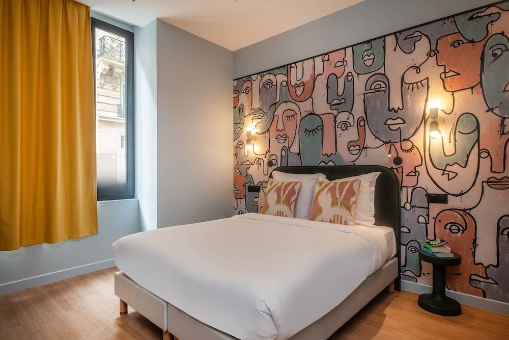 Montmartre Paris Suite 1