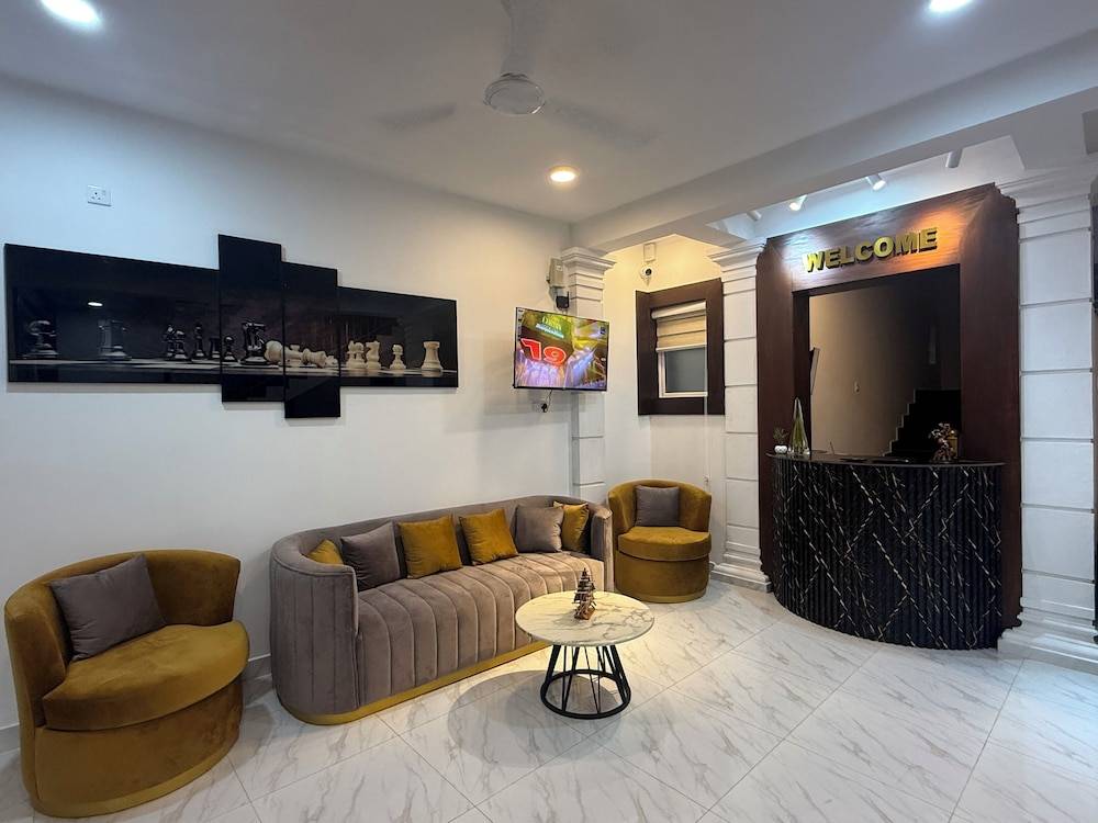 Aloe Transit Hotel 2