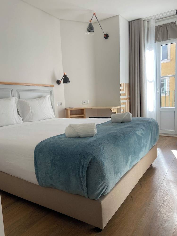 Bacalhoeiros 125 Hotel 2