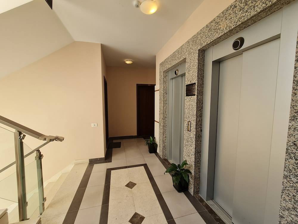 Diamond Holiday Apartments Vlore 2