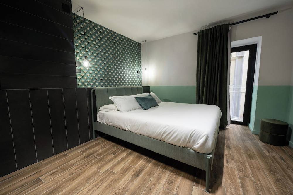 RB Suites Napoli 1
