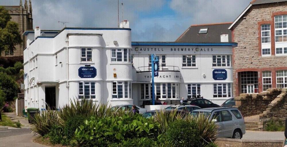 The Yacht Inn 1