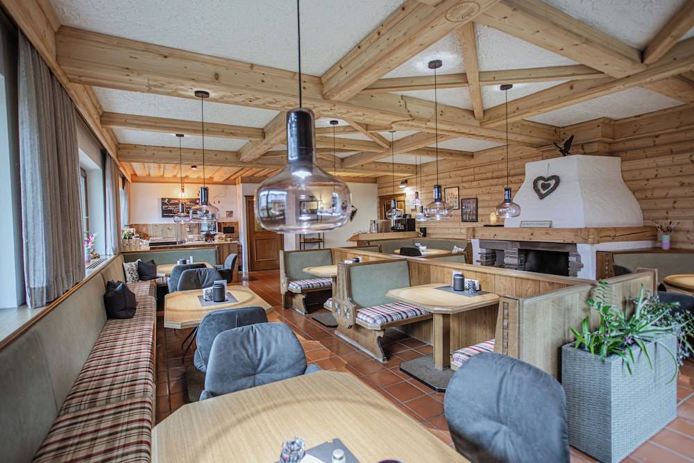 ESCHENHOF BED & BREAKFAST & MORE 1