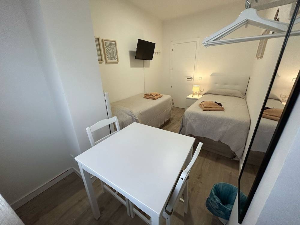 Habitaciones en Embajadores 2