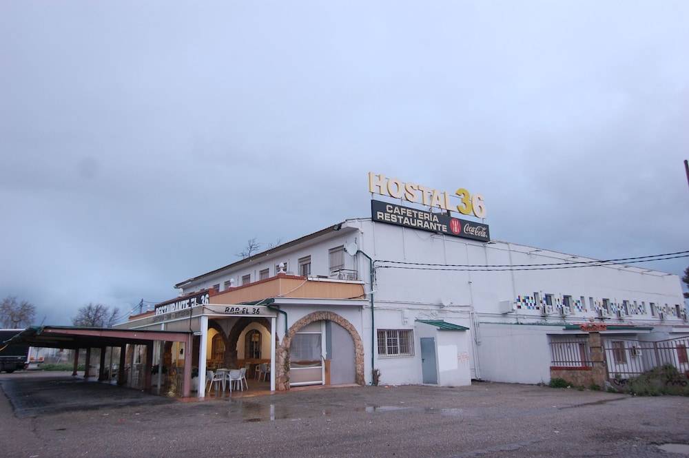 Hostal El 36 1