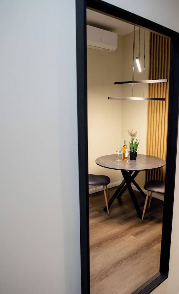 Little Bucharest downtown apartments Romana 2