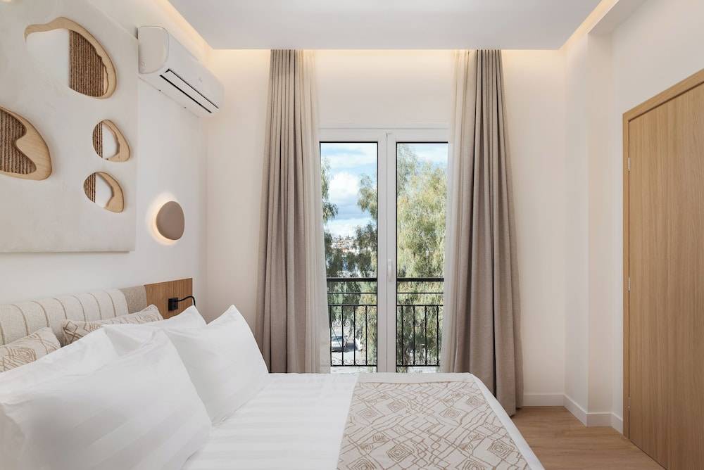 Aegina Dream Suites 1