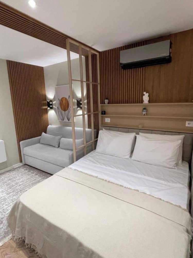 Tirent Apartment- Studio Central 2