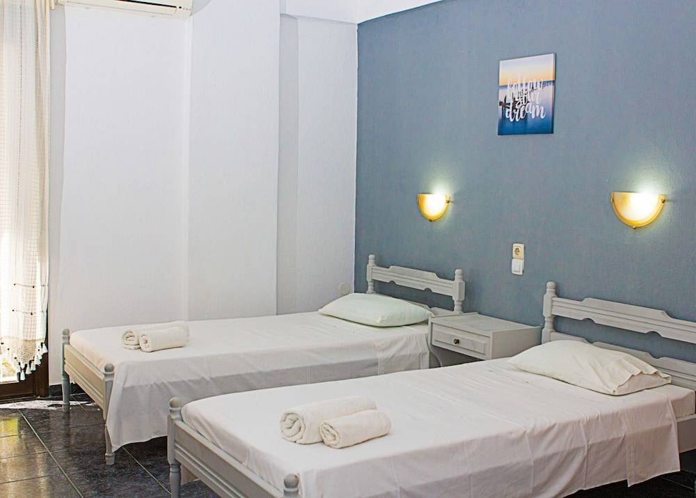 La Pensione Skiathos 2