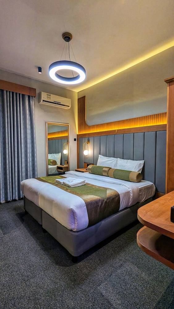 Coral Bay Hotel Khorfakkan 1
