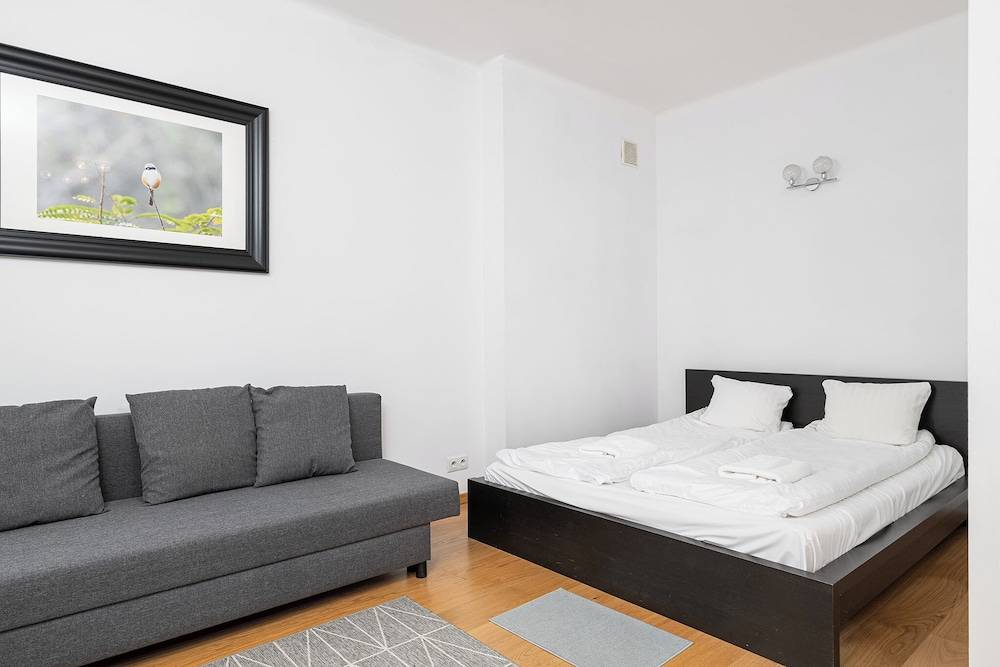 RentPlanet - Apartament Chmielna 2