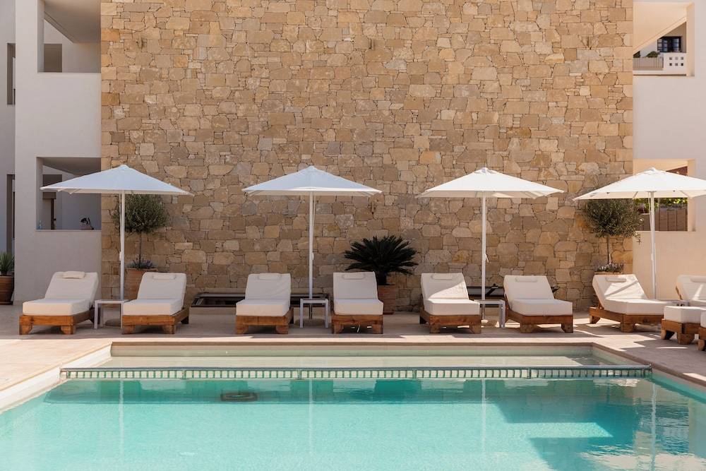 Sarana Suites Crete 1