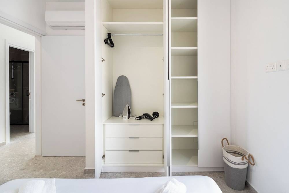 Solara - Stylish Balcony Apartments in Larnaca 2