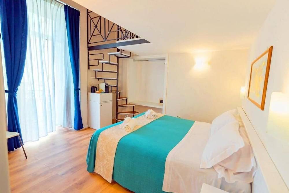 CVM Mare Luna Guesthouse 1