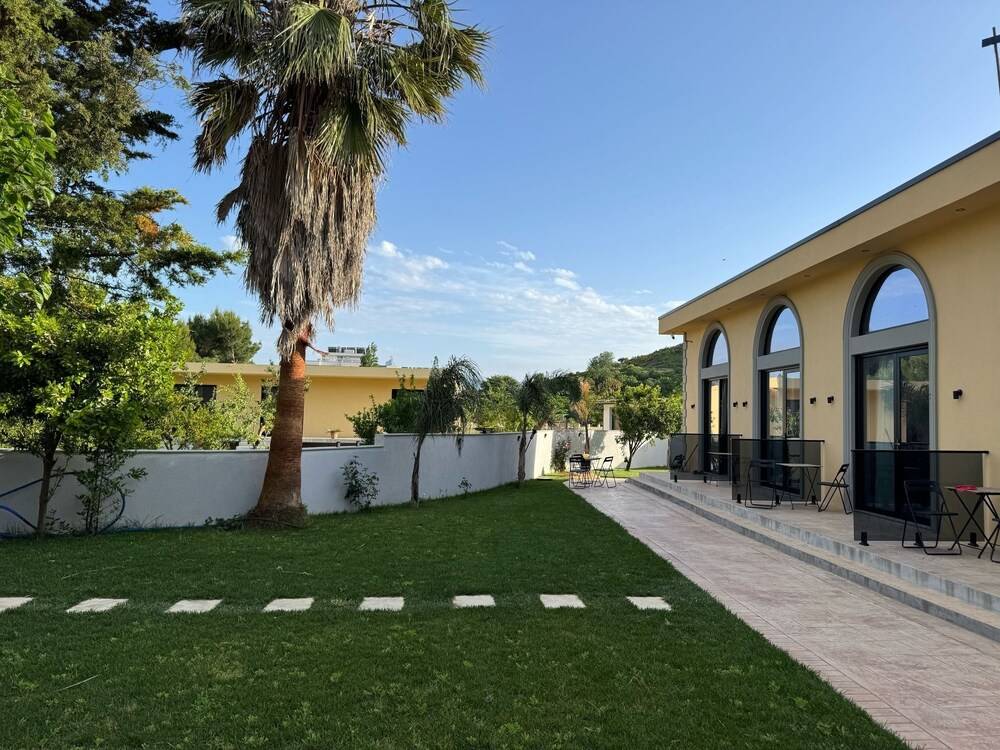 Vila Shehu 1