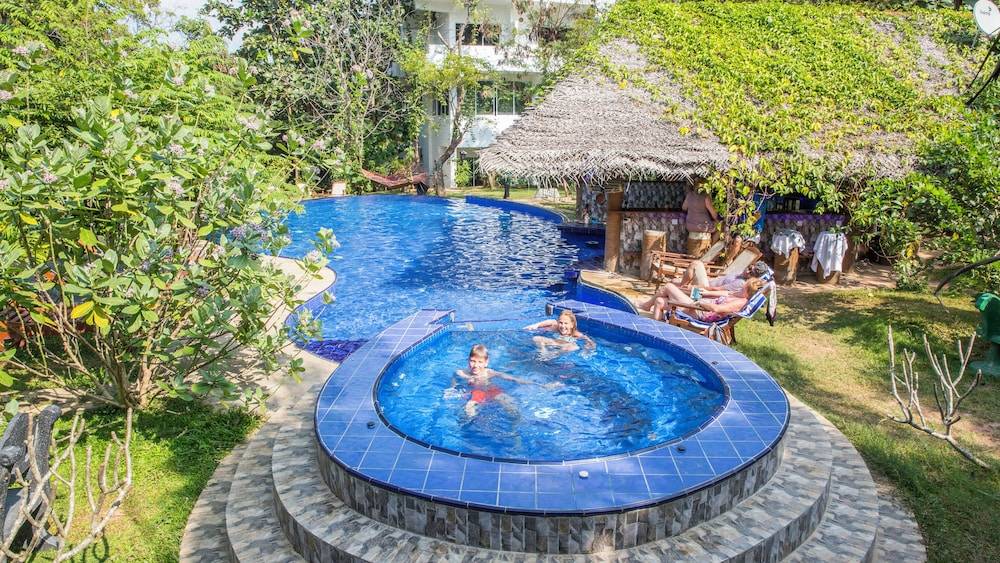 Sundaras Family Suites 1