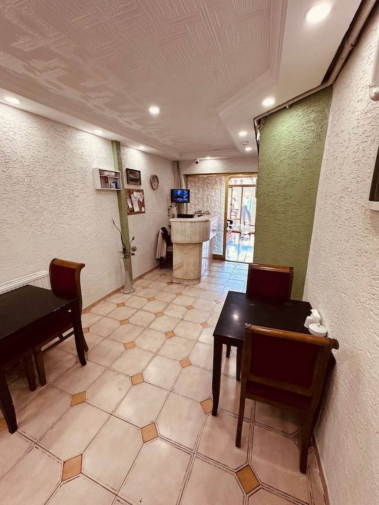 Sera Hotel 2