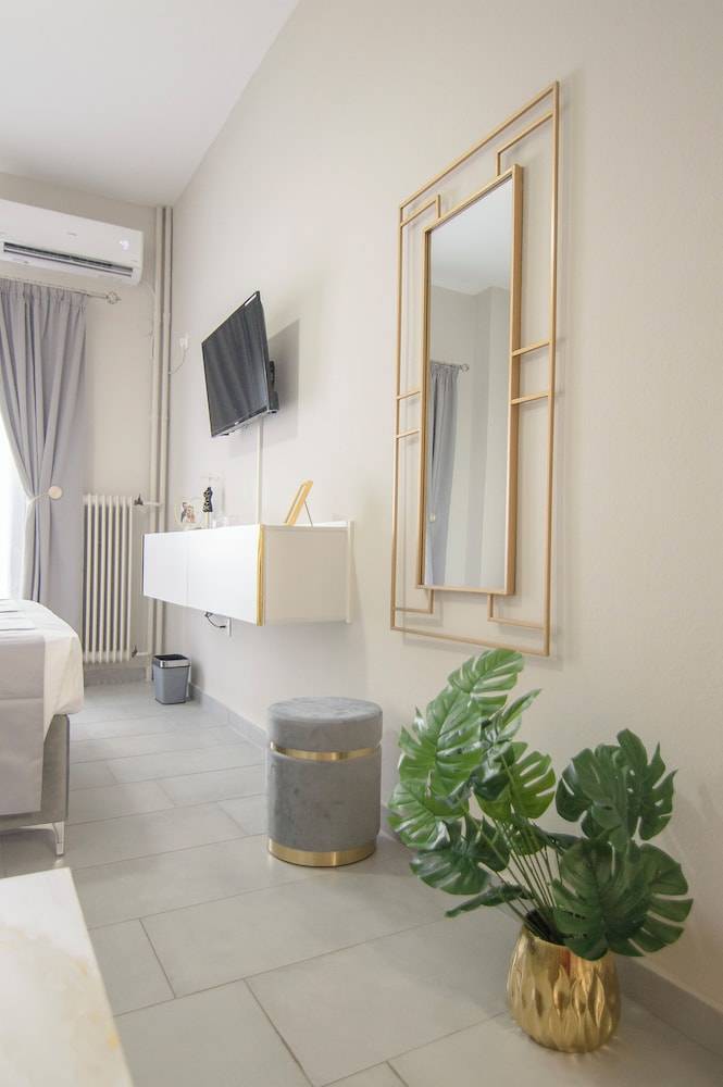 Urban Ceramic Apartment Athens-Kerameikos by GHH 2