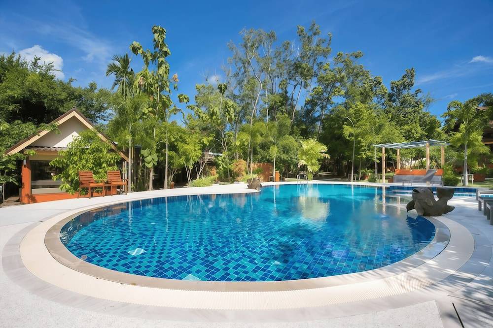 OYA International Resort Phuket 1