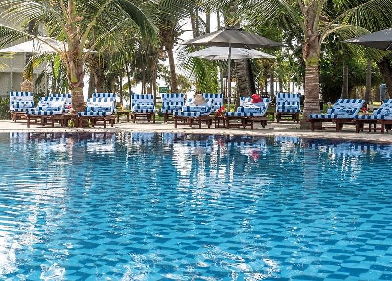 Travellers Beach Hotel & SPA 2