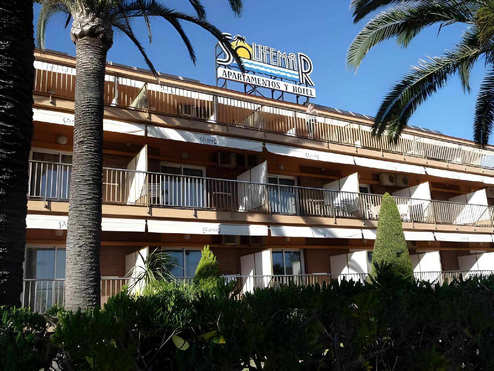 Aparthotel Solifemar 1
