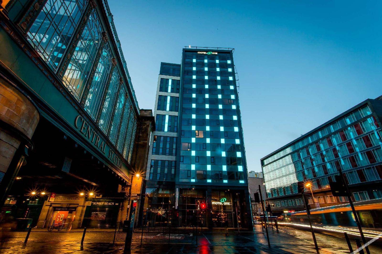 Motel One Glasgow 2