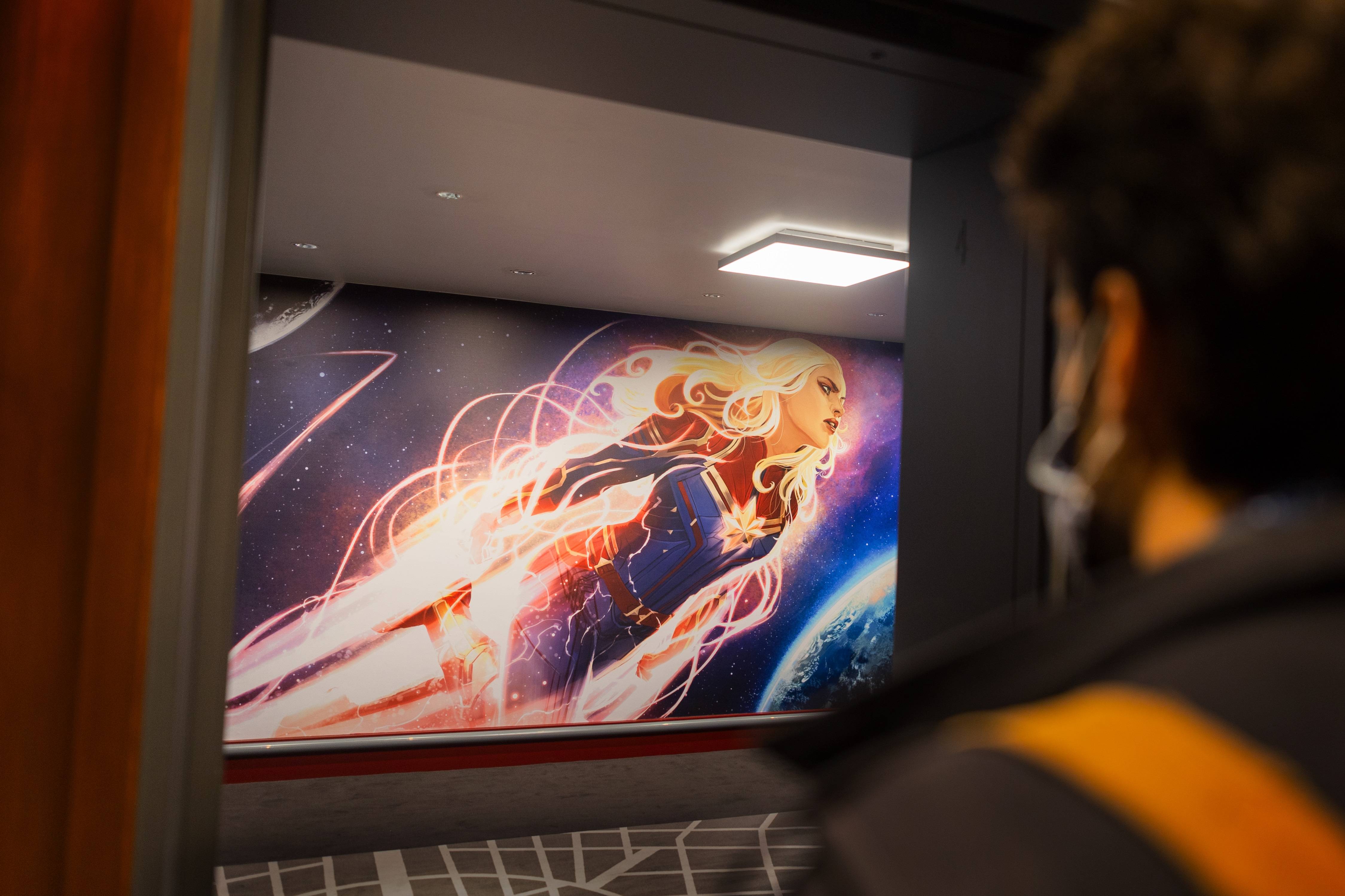 Disney Hotel New York -The Art of Marvel+Ticket 2