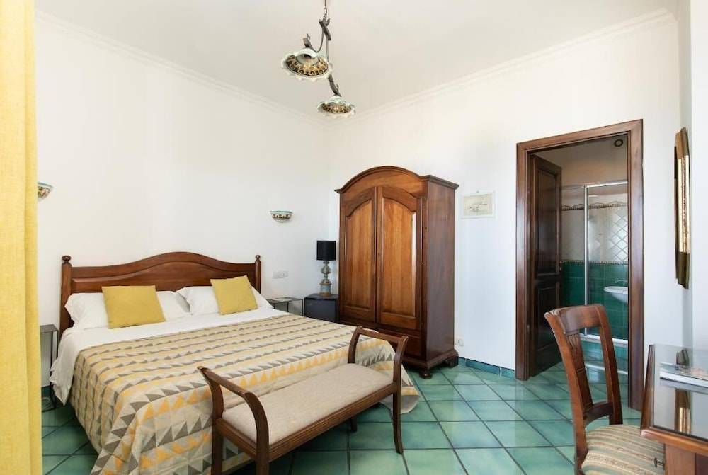 Monte Solaro Bed & Breakfast 2
