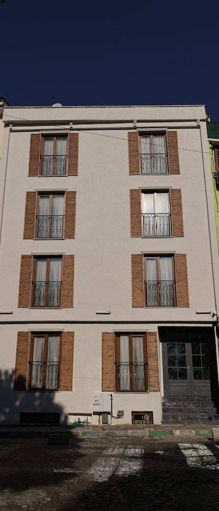 Sareban Hotel 1