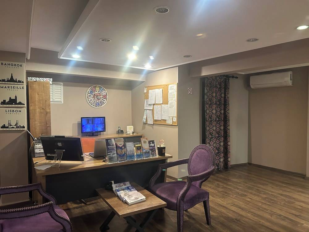 Fuego Design Suites 1