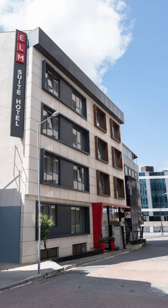 Elm Suite Hotel 1