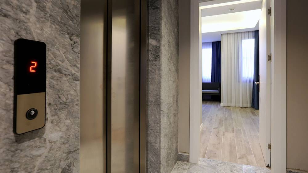 Sel Suite Hotel 2