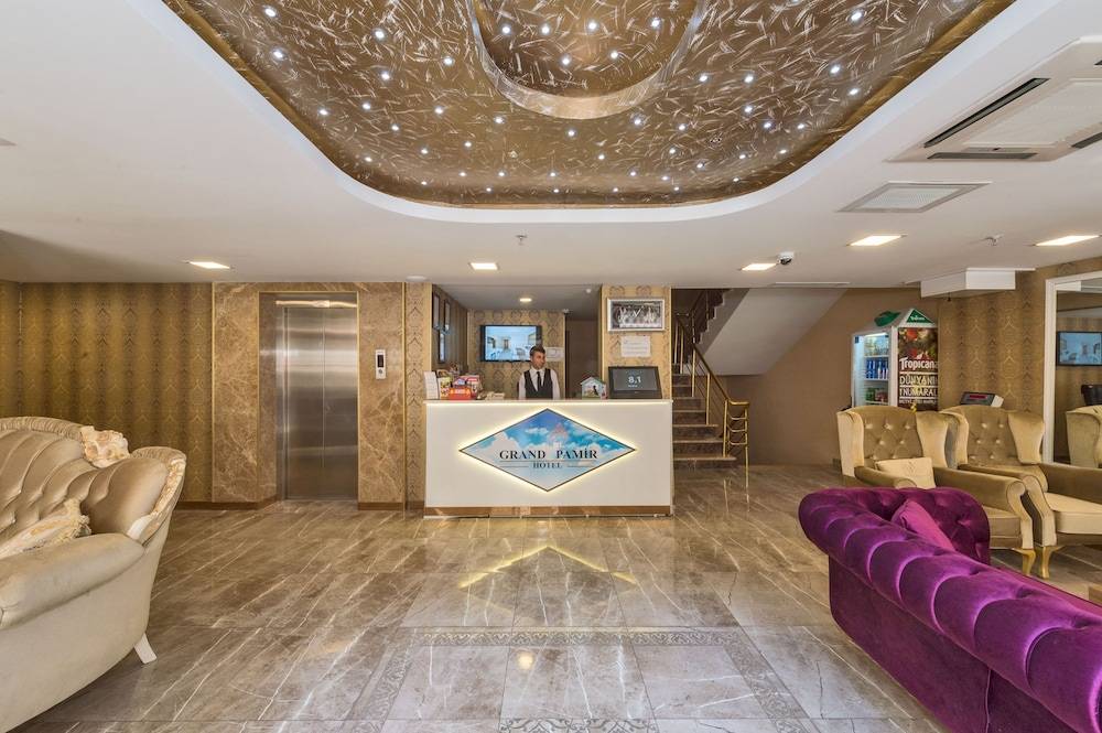 Grand Pamir Hotel 2