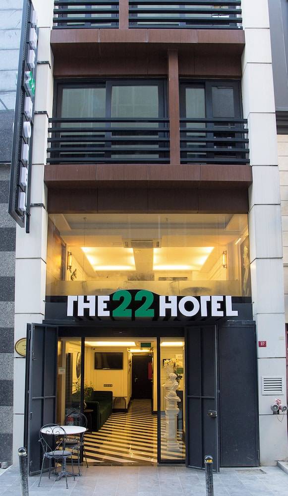The 22 Hotel 1