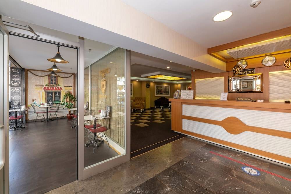 Regno Hotel 1