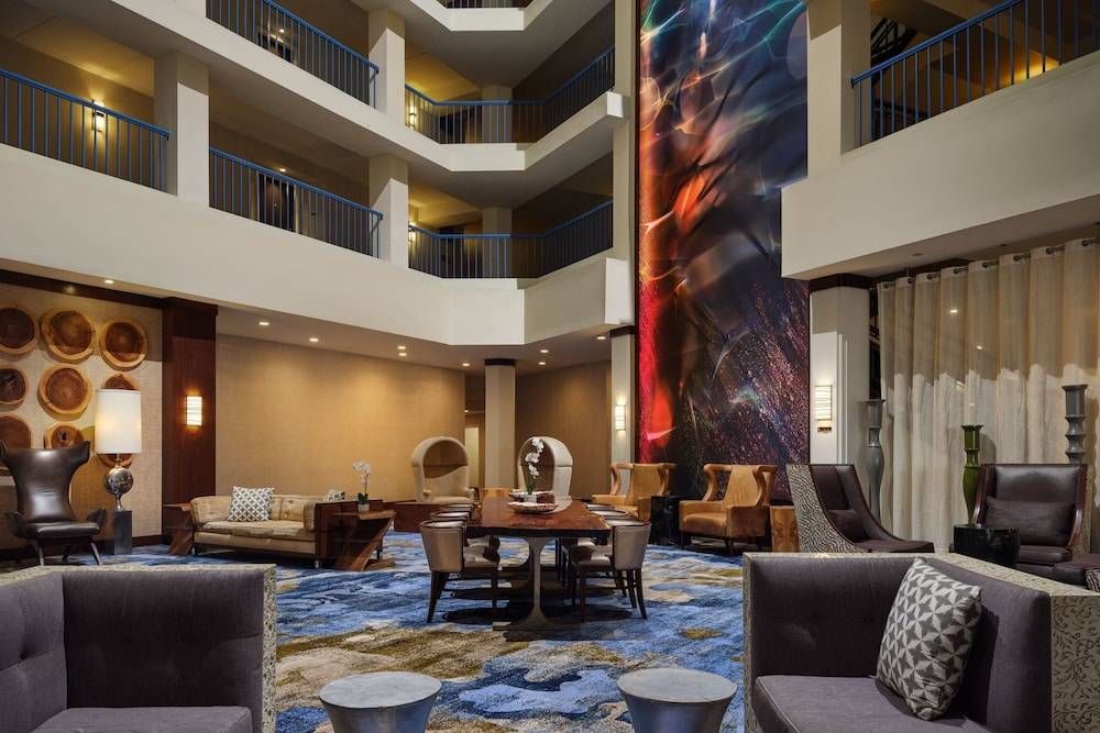 Delta Hotels by Marriott Philadelphia Airport 1