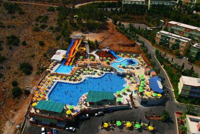 Aqua Sun Village 1