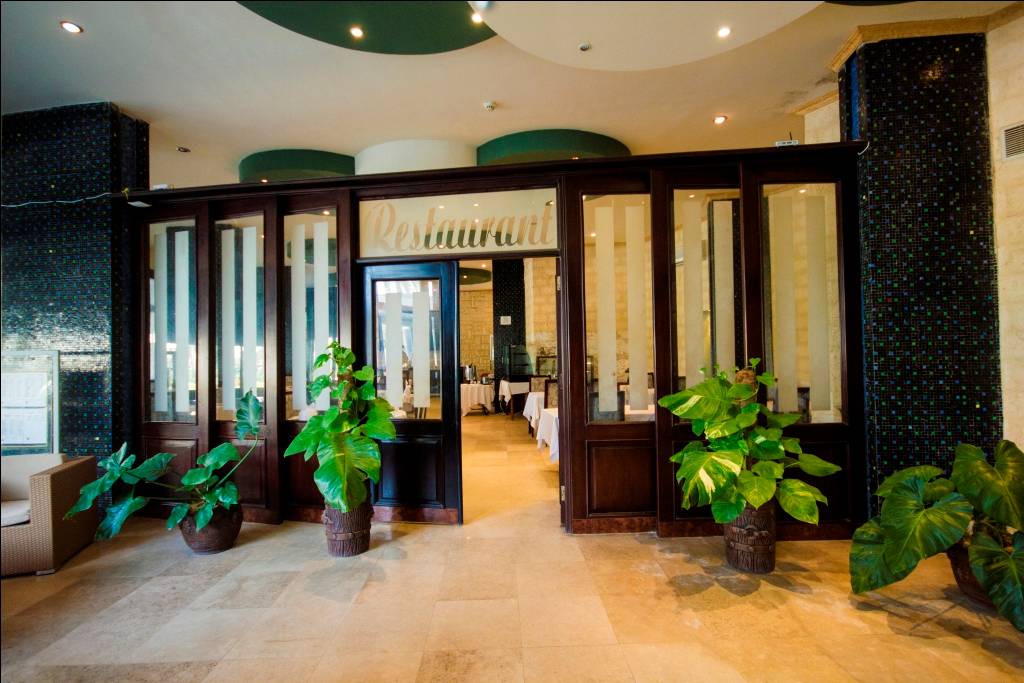 Maamura Palace Hotel 1