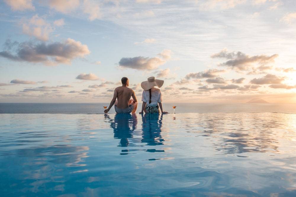 Hotel Ravesi 1