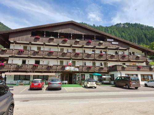 Hotel Diana 1