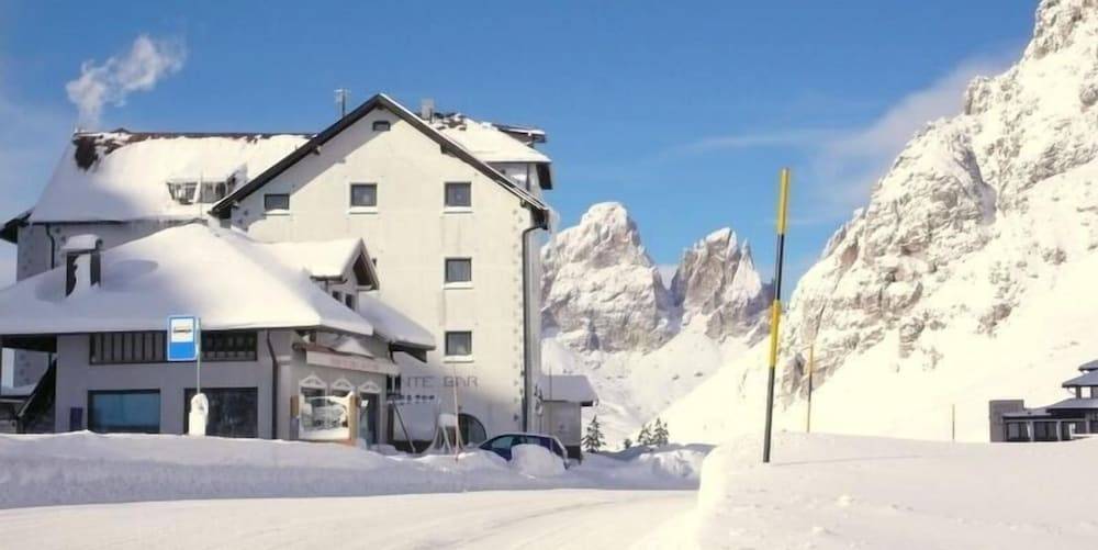 Hotel Col di Lana 1