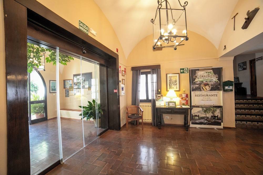 Villa Turística de Grazalema 2